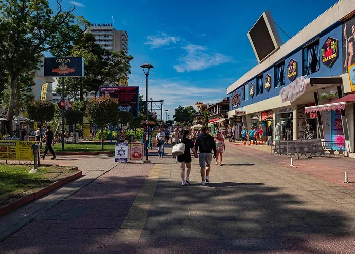 Menada Midia 아파트 *