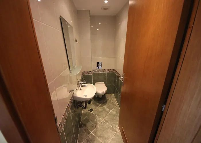 아파트 Menada Midia *