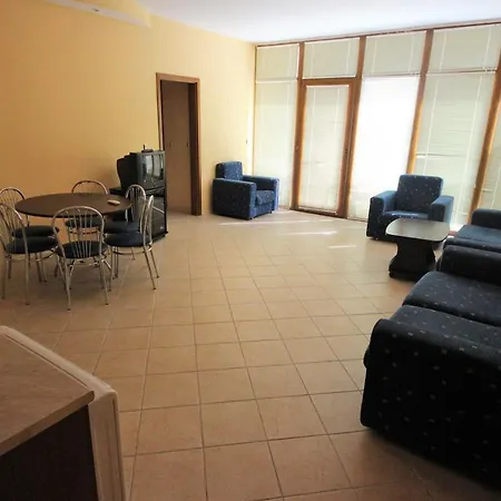 Menada Midia Apartamento Sunny Beach