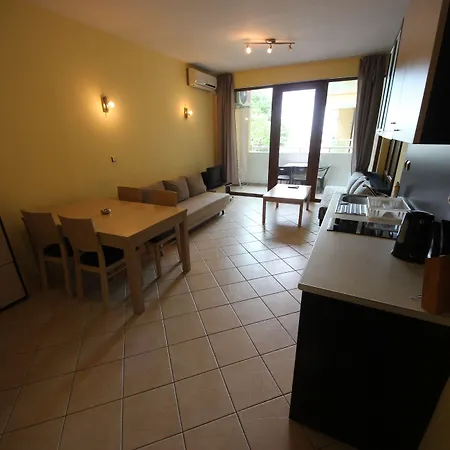 Menada Midia Apartament