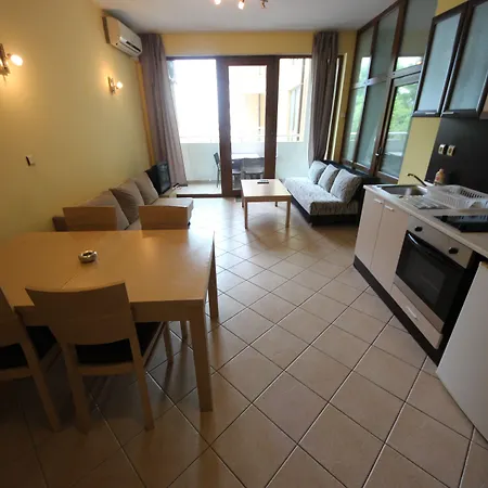 Apartamento Menada Midia *