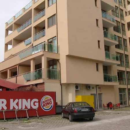 Apartament Menada Midia *