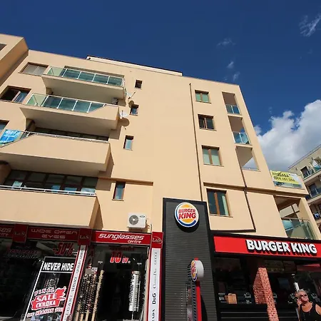 Apartament Menada Midia *