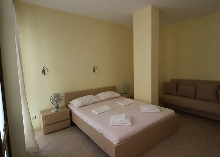 менада мидия *