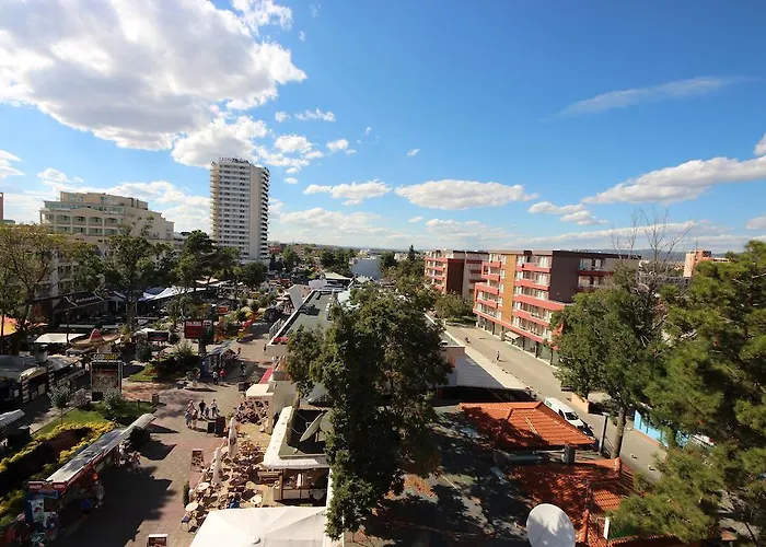 Апартамент менада мидия *