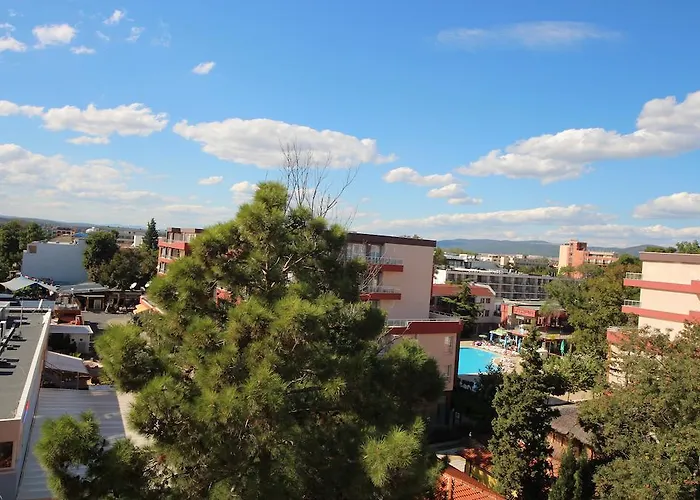 Menada Midia Sluneční pobřeží