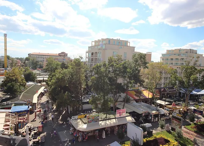 Апартамент менада мидия