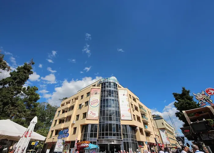 менада мидия