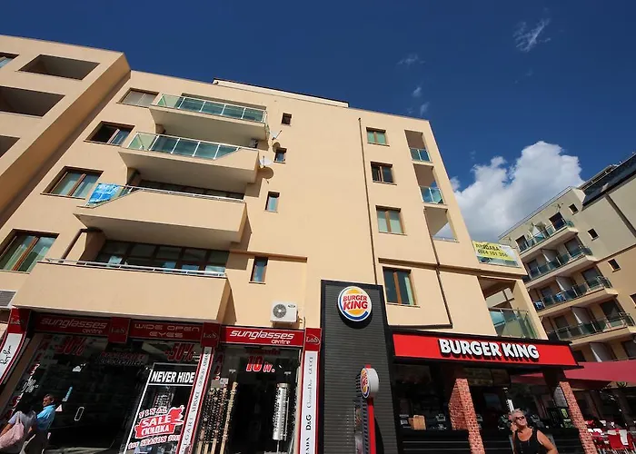 Apartmán Menada Midia *