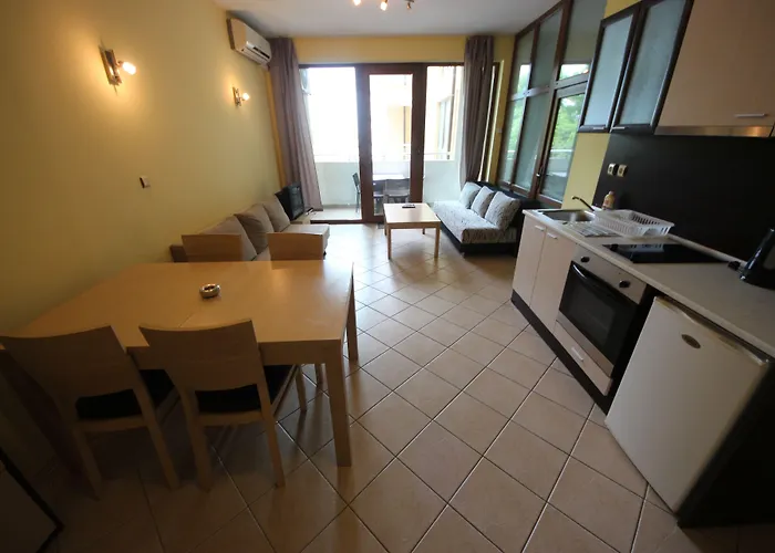 Appartement Menada Midia *